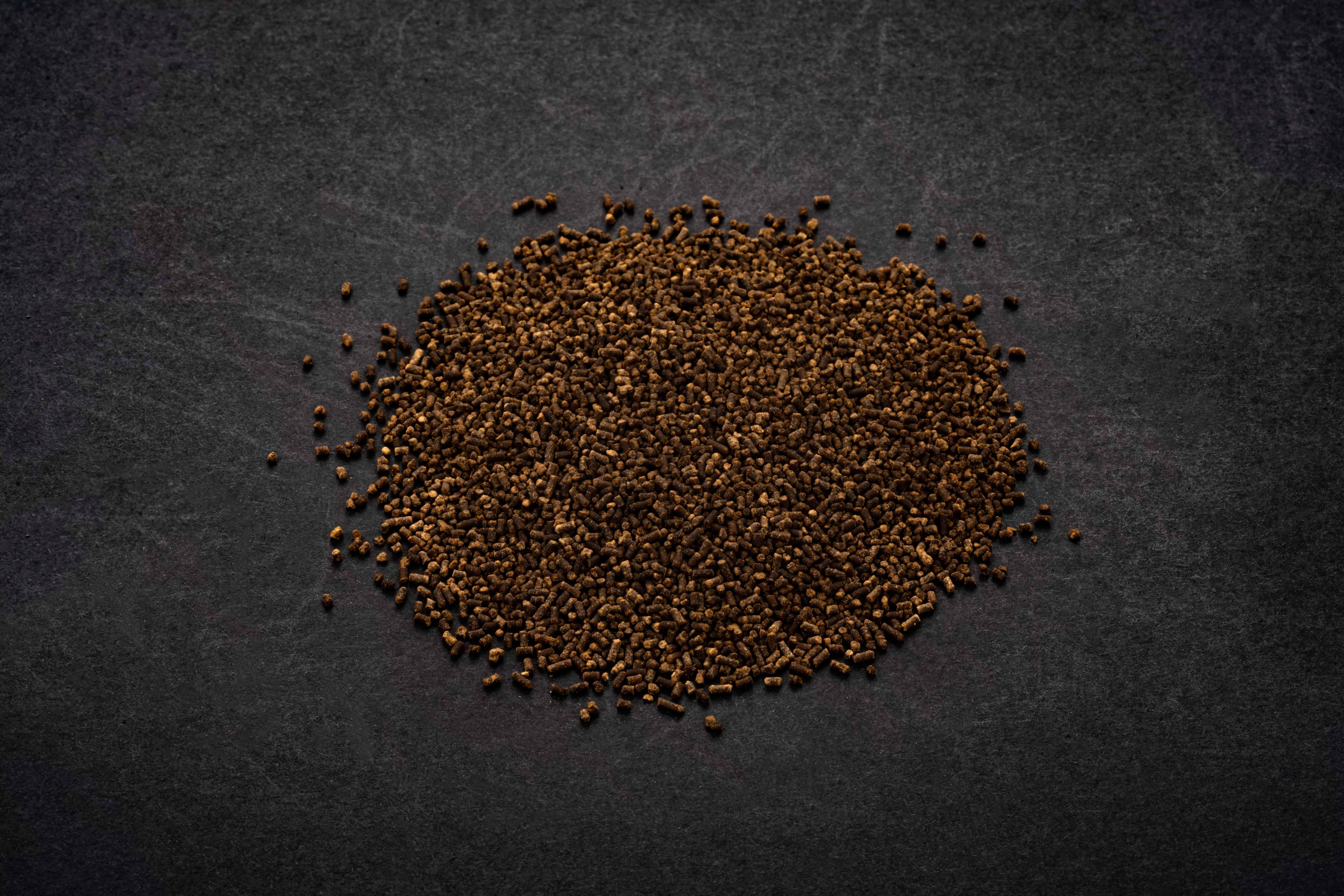 Edible plant pellets
